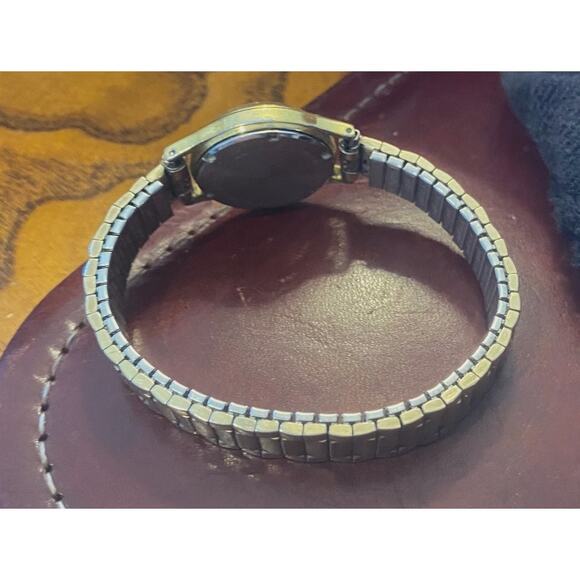 VTG Women's Gold Tone Pulsar by Seiko Watch, Expanding Band, Date - Picture 4 of 4